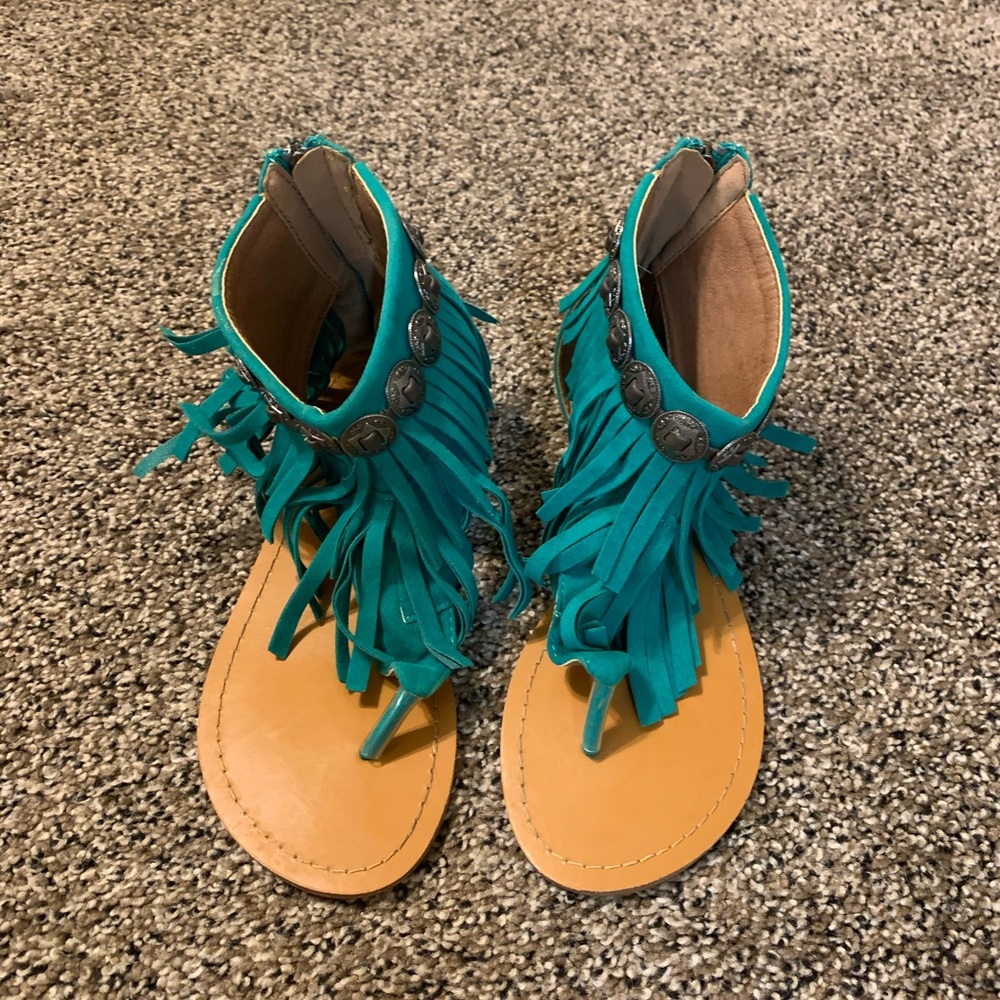 Kurt Men turquoise concho fringe sandals, Size 6
